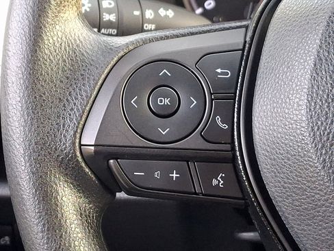 Certified 2021 Toyota RAV4 XLE image 19