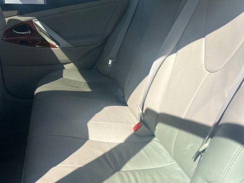Used 2009 Toyota Camry XLE image 5
