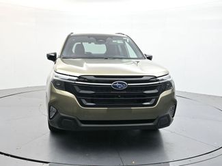 New 2025 Subaru Forester Touring video 2