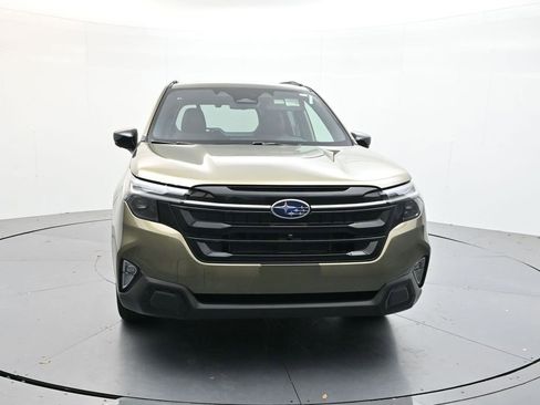 New 2025 Subaru Forester Touring image 2