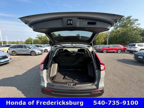 Used 2026 Honda CR-V EX image 12