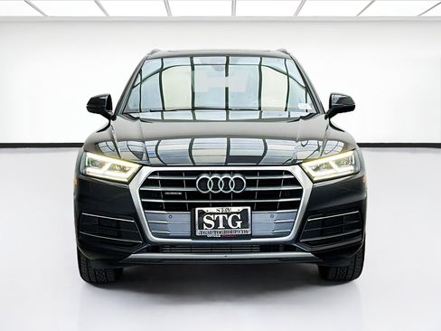 Used 2019 Audi Q5 2.0T Premium Plus w/ Premium Plus Package AWD/4WD image 2