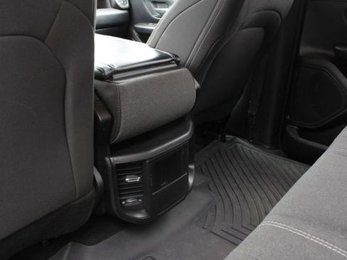 Used 2019 RAM 1500 Tradesman w/ SXT Appearance Group AWD/4WD image 21