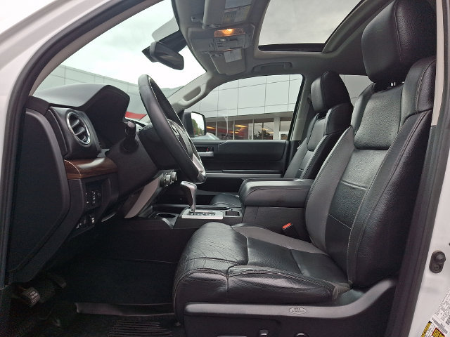 Used 2021 Toyota Tundra Limited w/ Limited Premium Package AWD/4WD image 14