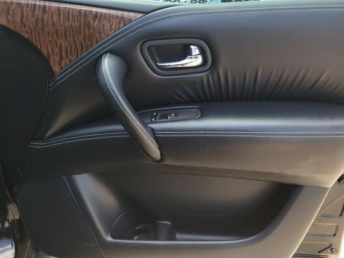 Used 2019 Nissan Armada SL w/ Premium Package RWD image 7