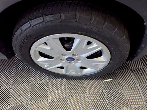 Used 2013 Ford Escape S FWD image 27