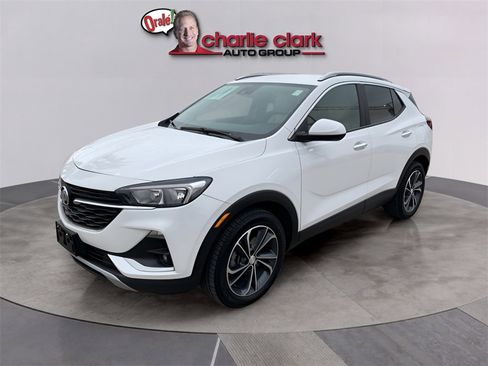 Used 2021 Buick Encore GX Select image 2