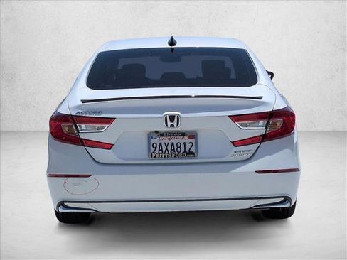 Used 2022 Honda Accord Sport image 6