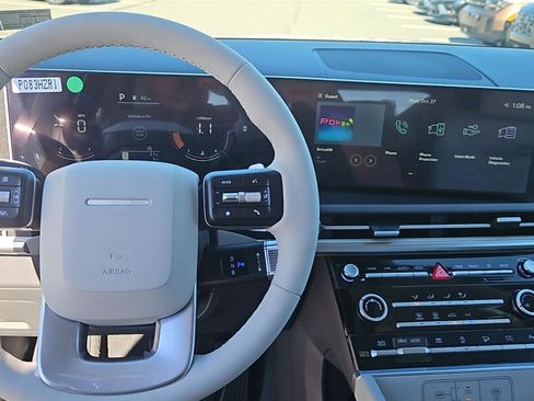 New 2026 Hyundai Santa Fe SE image 10