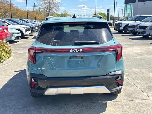 New 2026 Kia Seltos EX FWD image 7