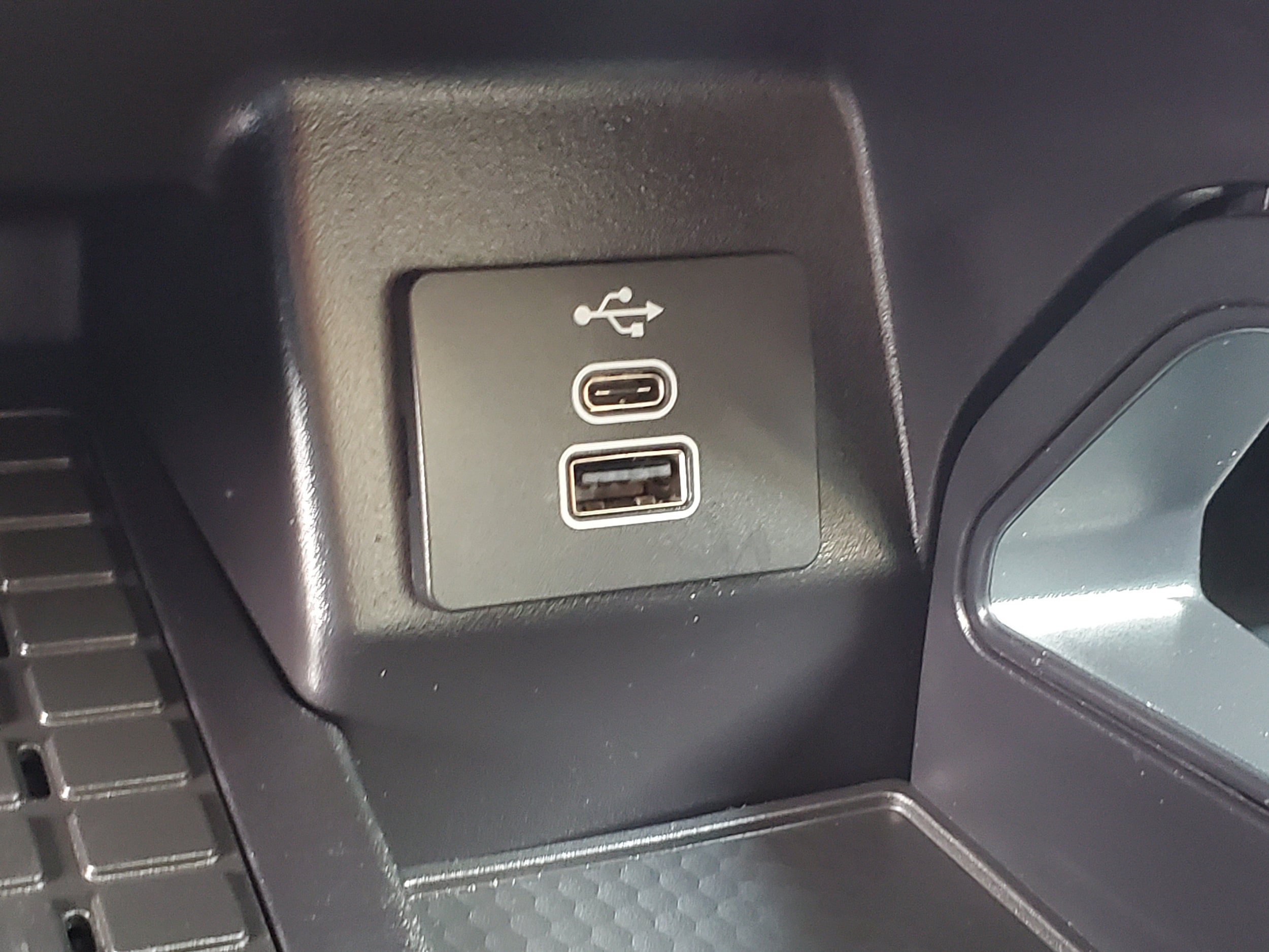 Used 2025 Ford Ranger XLT AWD/4WD image 23
