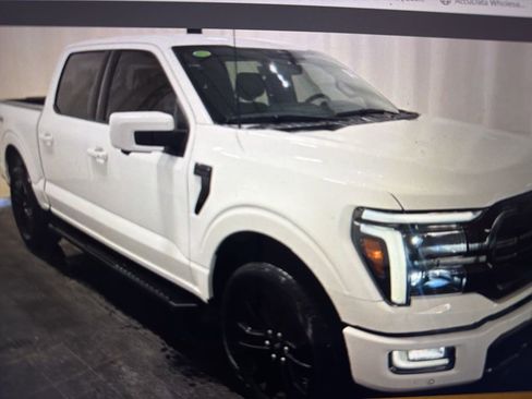 Used 2024 Ford F150 Lariat image 3