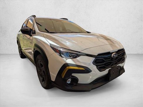 Used 2024 Subaru Crosstrek 2.5i Sport AWD/4WD image 3
