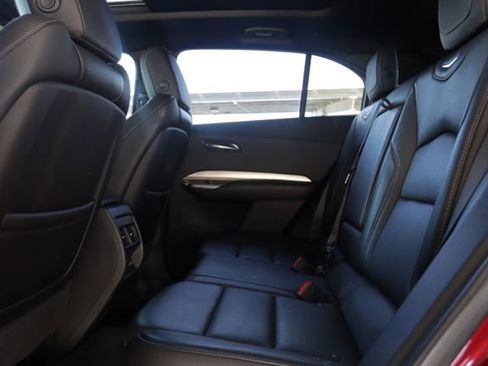 Used 2019 Cadillac XT4 Premium Luxury image 29