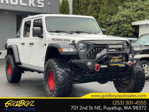 Used 2020 Jeep Gladiator Rubicon image 2