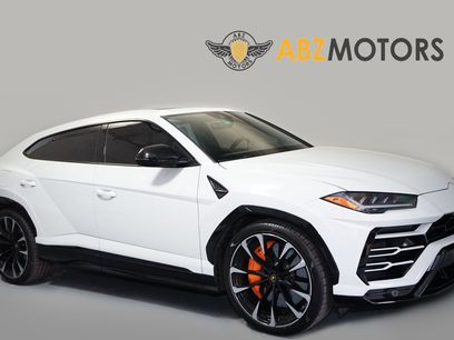 Used 2021 Lamborghini Urus