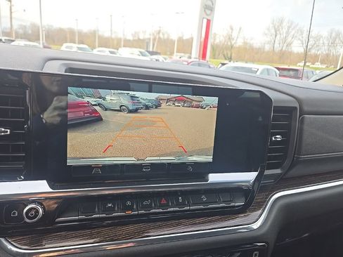 Used 2024 GMC Sierra 1500 Elevation w/ Preferred Package image 22