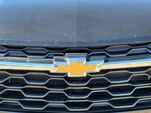 Used 2024 Chevrolet Trax LT FWD image 45