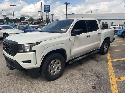 Used 2022 Nissan Frontier S w/ Technology Package