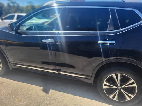 Used 2017 Nissan Rogue SL AWD/4WD image 69