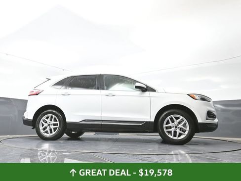 Used 2023 Ford Edge SEL image 53