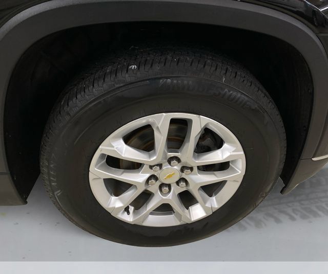 Used 2019 Chevrolet Traverse LT AWD/4WD image 16