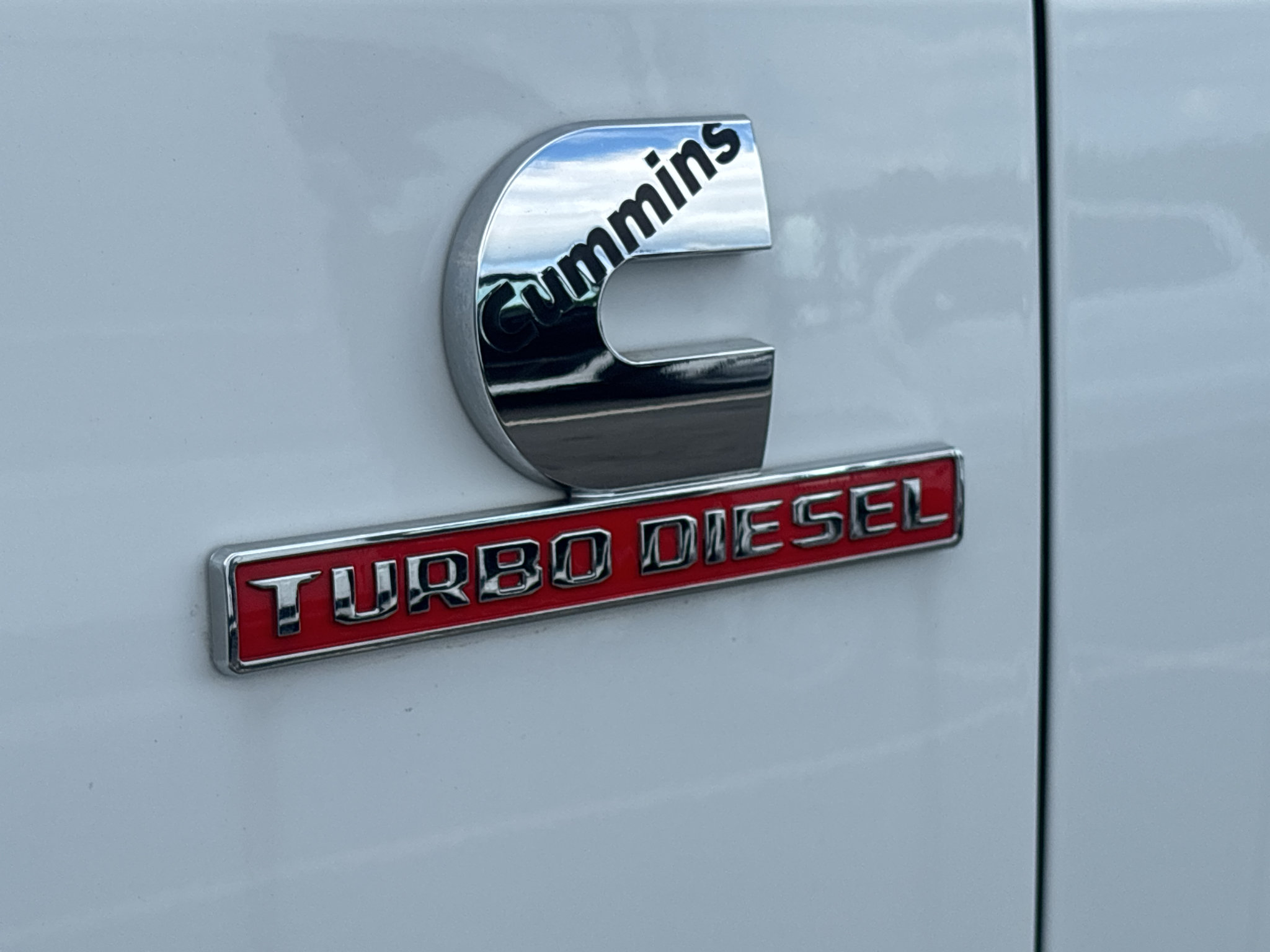 Used 2022 RAM 2500 Tradesman w/ Chrome Appearance Group AWD/4WD image 5