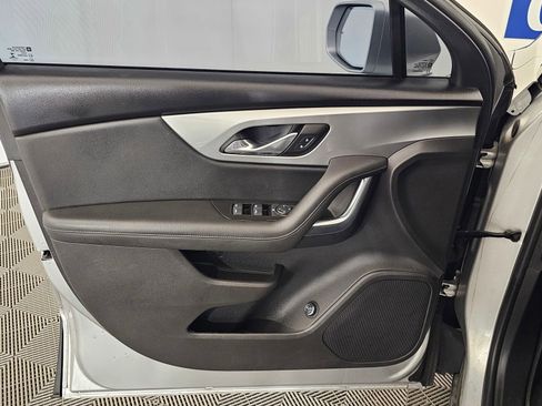 Used 2019 Chevrolet Blazer LT image 10