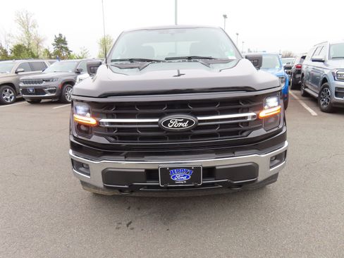 Used 2024 Ford F150 XLT w/ Mobile Office Package image 2