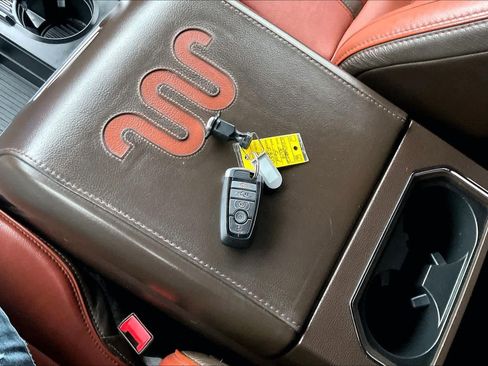 Used 2019 Ford F350 King Ranch w/ King Ranch Ultimate Package image 14