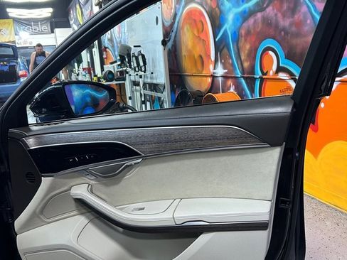 Used 2021 Audi A8 L 3.0T w/ Luxury Package image 17