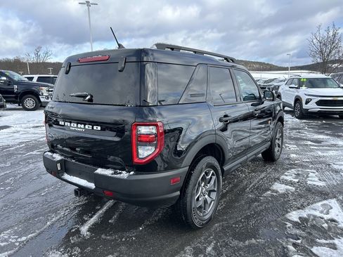 Used 2022 Ford Bronco Sport Badlands image 7
