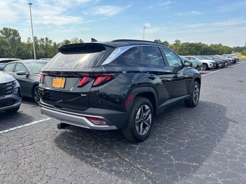 Used 2026 Hyundai Tucson SEL AWD/4WD image 3