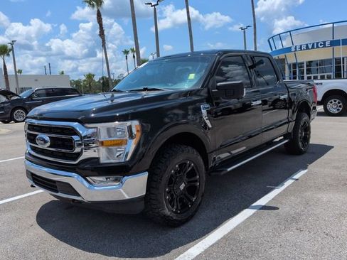 Used 2022 Ford F150 XLT w/ Equipment Group 301A Mid AWD/4WD image 7