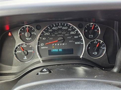 Used 2024 Chevrolet Express 2500 w/ Driver Convenience Package image 37