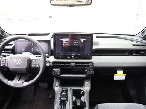 New 2026 Toyota RAV4 XSE w/ Panoramic Sun Roof Package AWD/4WD image 30