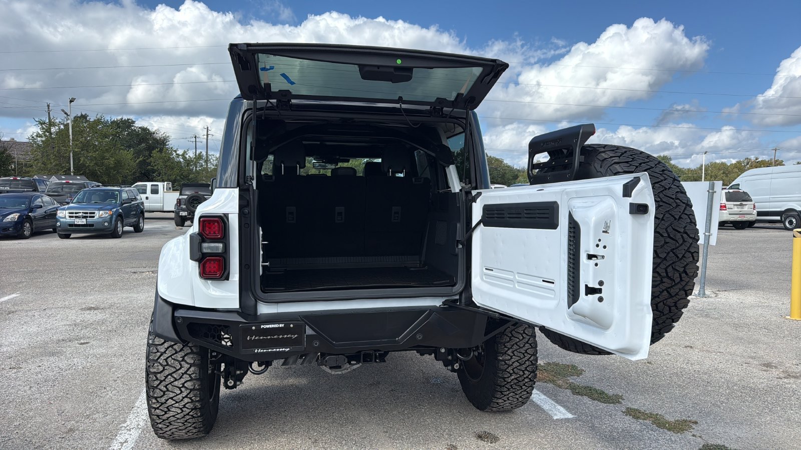 New 2026 Ford Bronco Raptor w/ Interior Carbon Fiber Pack AWD/4WD image 9