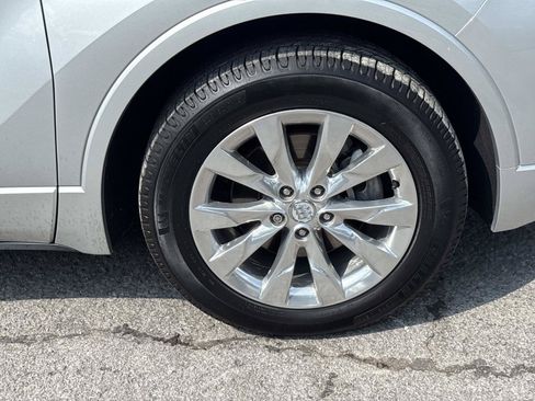 Used 2017 Buick Envision Essence FWD image 10