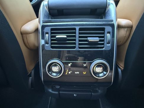 Used 2019 Land Rover Range Rover Sport Supercharged AWD/4WD image 29