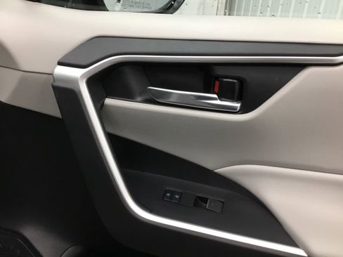 Used 2023 Toyota RAV4 XLE image 26