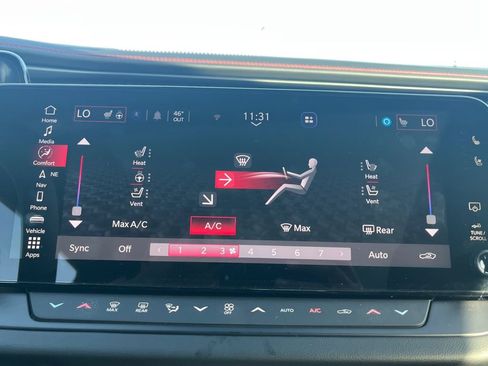 New 2026 Dodge Charger R/T Scat Pack image 4