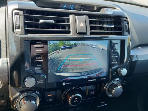 Certified 2024 Toyota 4Runner TRD Off-Road Premium AWD/4WD image 34