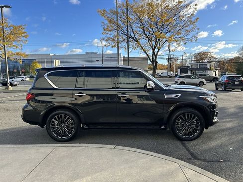 Certified 2024 INFINITI QX80 Sensory w/ Cargo Package image 9