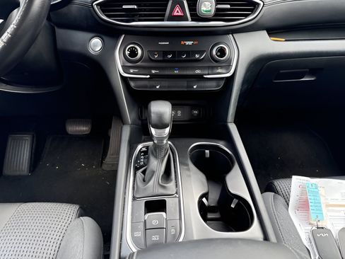 Used 2019 Hyundai Santa Fe SEL w/ Cargo Package FWD image 10
