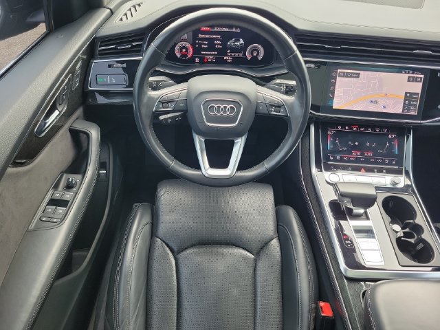 Used 2019 Audi Q8 Prestige w/ Luxury Package AWD/4WD image 28