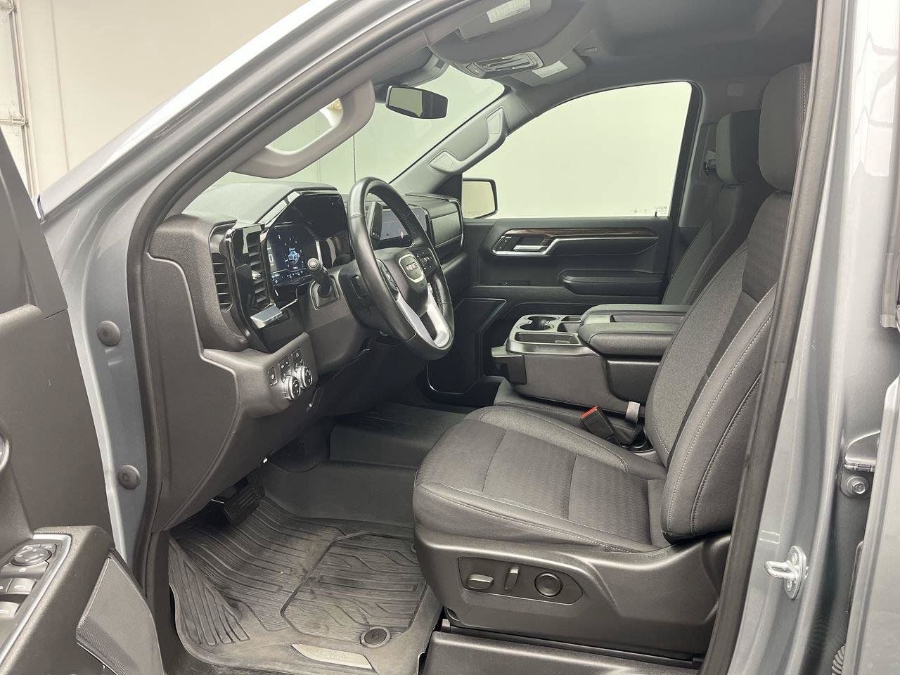 Certified 2023 GMC Sierra 1500 SLE AWD/4WD image 3