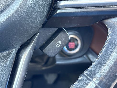 Used 2020 Subaru Outback Touring w/ Popular Package #2 image 25