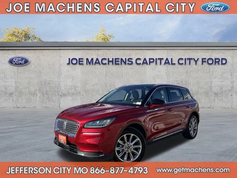 Used 2022 Lincoln Corsair FWD w/ Premium Package image 3