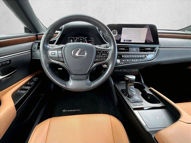 Used 2025 Lexus ES 350 w/ Premium Package FWD image 7