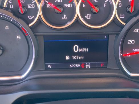 Used 2023 Chevrolet Silverado 2500 LT image 27